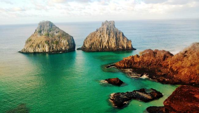 Fernando de Noronha reabre para turismo com exigência de teste para Covid