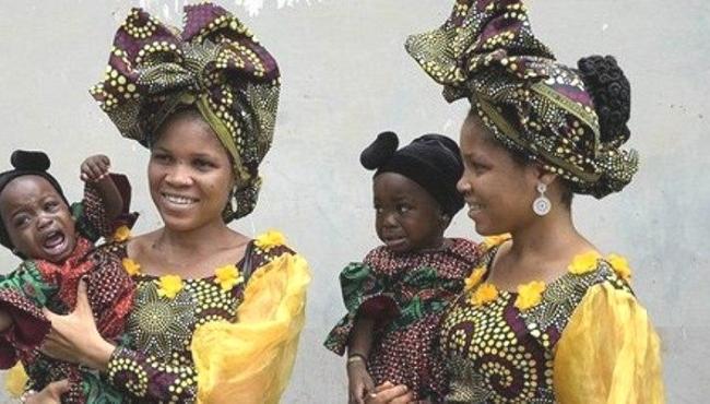 Festival reúne milhares de gêmeos e celebra fertilidade curiosa em cidade nigeriana