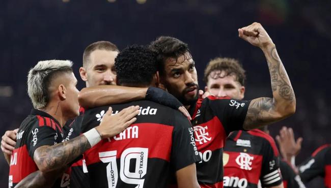 Flamengo reage e vence Santos de virada por 3 a 1 no Brasileirão