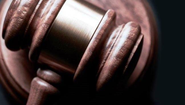 Foragido é preso após invadir audiência online e desafiar juíza a prendê-lo