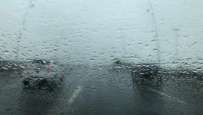 Frente fria aumenta risco de tempestades e chuva no Espírito Santo durante o feriado