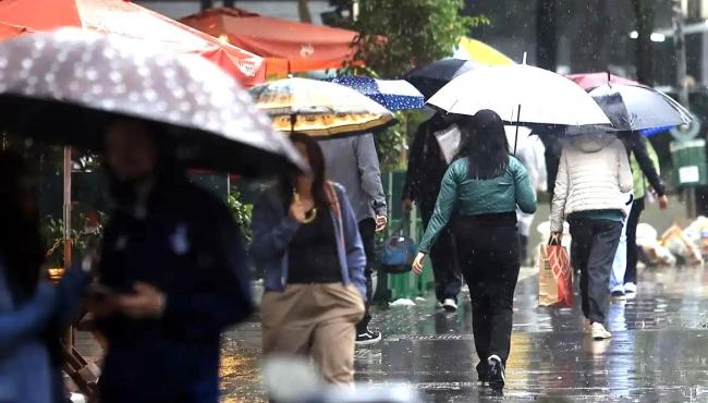 Frente fria avança para as regiões Centro-Oeste, Sudeste e o Paraná
