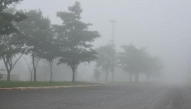 Frente fria muda o tempo no Espírito Santo e pode causar chuva forte