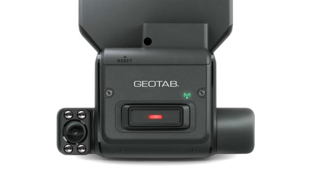 Geotab traz ao Brasil câmera veicular com IA embarcada que pode ajudar reduzir em até 95% os acidentes