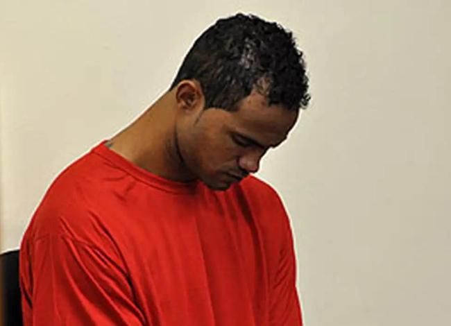 Goleiro Bruno é considerado foragido pela Justiça do Rio de Janeiro