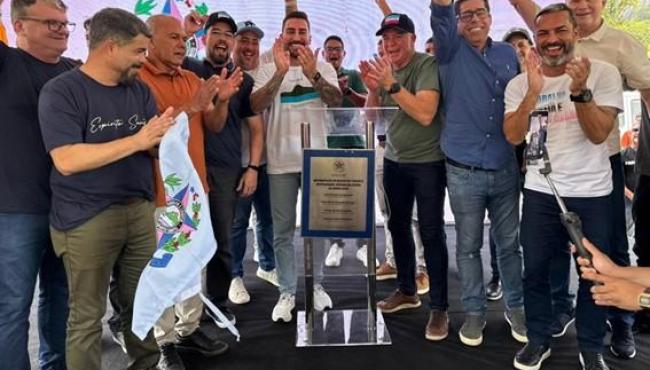 Governador do Espírito Santo entrega pavimentação do acesso ao Monte Aghá e anuncia nova UPA em Itapemirim