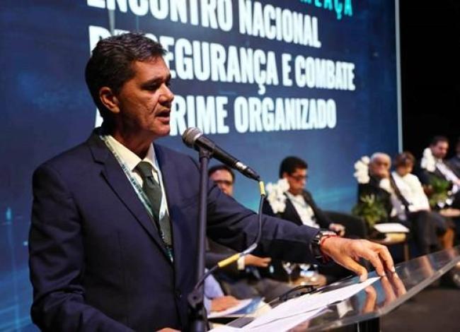 Governador do Espírito Santo, Ricardo Ferraço, defende legislação mais dura para combater crime em parceria com a União