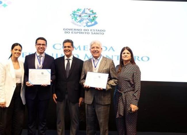 Governador do Espírito Santo, Ricardo Ferraço, entrega comendas da Ordem do Mérito Jerônymo Monteiro a lideranças religiosas