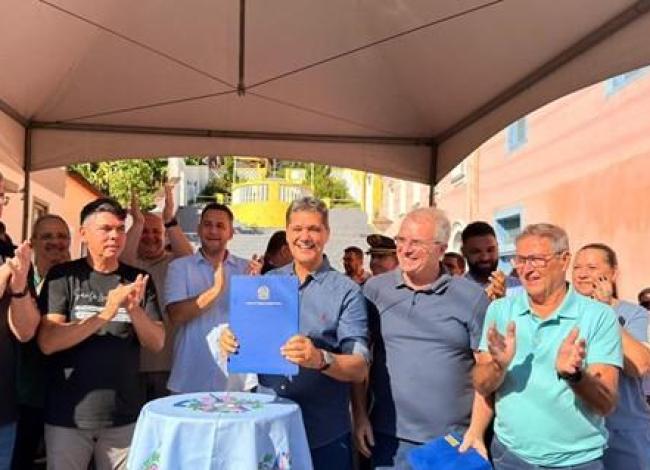 Governador do Espírito Santo, Ricardo Ferraço, realiza entregas em Santa Leopoldina nas áreas de infraestrutura rural e cultura