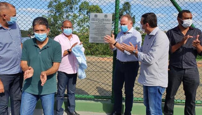 Casagrande faz entregas e visita obras em Mucurici