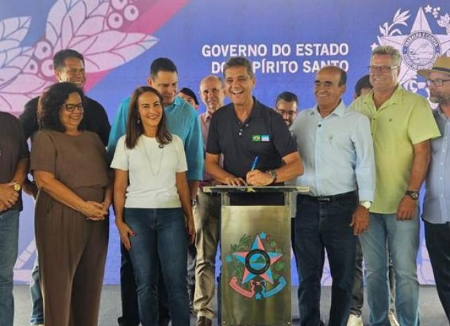 Governador Ricardo Ferraço inaugura pavimentação de rodovia e anuncia Contorno Rodoviário Sul, em Aracruz, no ES