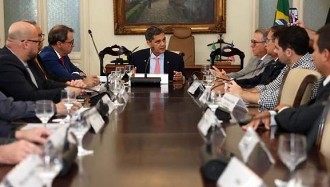 Governador Ricardo Ferraço realiza primeira reunião do Estado Presente com gestores da Segurança Pública do ES