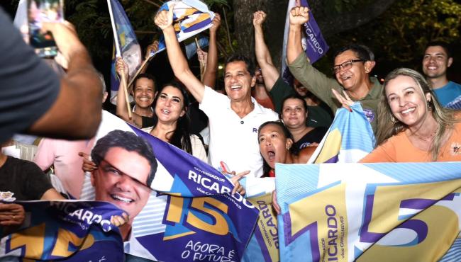 Governador Ricardo Ferraço sobe 11 pontos, chega a 45% nos votos válidos e clima de virada anima militância