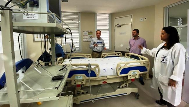 Governador visita novos leitos de UTI preparados para pacientes com Covid-19