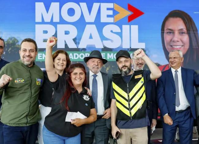 Governo amplia crédito para motociclistas de aplicativos