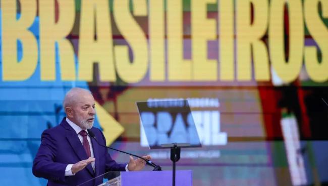 Governo antecipa 13º de aposentados e pensionistas do INSS para abril e maio