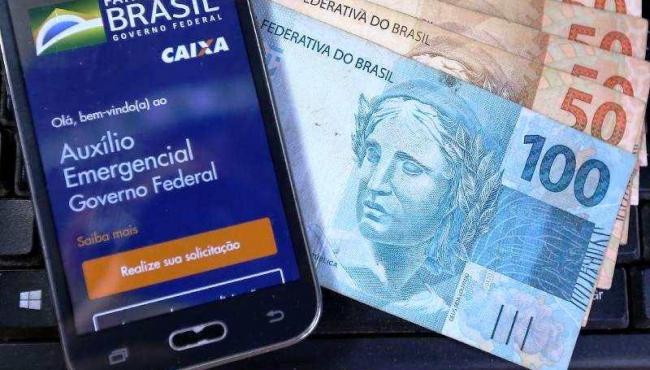 Governo cogita auxílio de R$ 200 a público menor