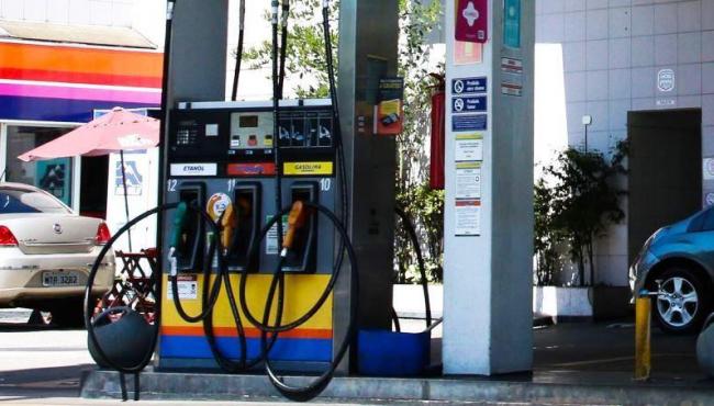 Governo de São Paulo reduz ICMS para combustíveis de 25% para 18% e preço médio da gasolina fica abaixo de R$ 6,50