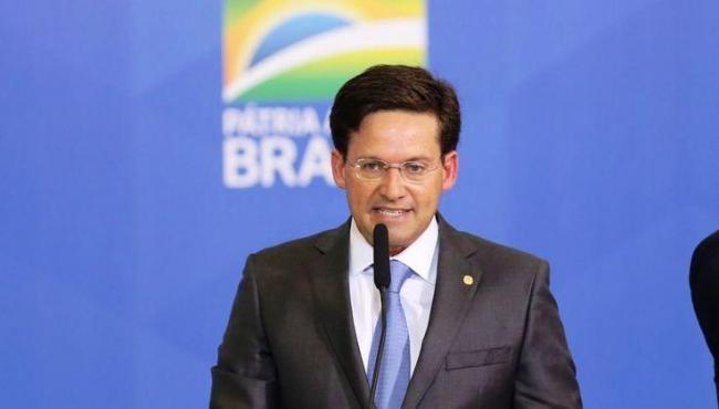 Governo deve zerar fila do Auxílio Brasil neste ano, afirma ministro