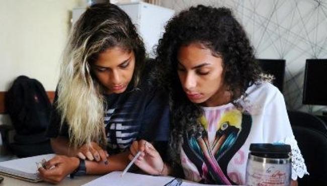 Governo do ES abre mais de 10 mil vagas em cursos gratuitos do Qualificar ES nesta quarta-feira (1º)