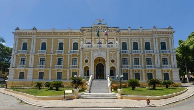 Governo do ES anuncia pagamento de abono salarial para servidores