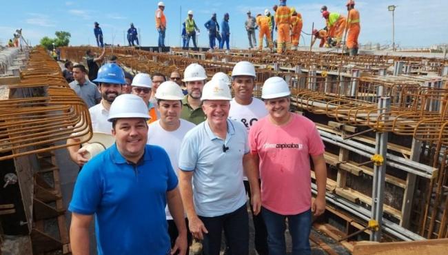 Governo do ES avança obras do viaduto de Carapina e entrega novos ônibus do Transcol
