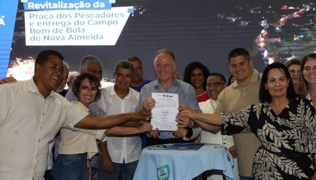 Governo do ES entrega campo Bom de Bola e autoriza desobstrução do Rio Reis Magos, na Serra