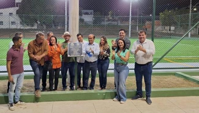 Governo do ES inaugura dois campos Bom de Bola no município de Aracruz