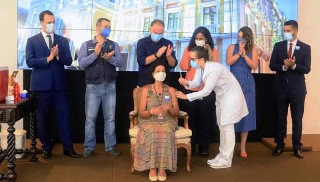 Governo do ES inicia vacinação contra a Covid-19 de profissionais dos sistemas prisional e socioeducativo