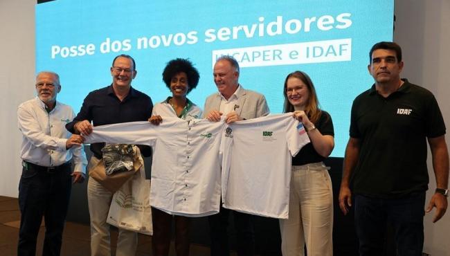 Governo do ES realiza cerimônia de posse de novos servidores do Idaf e Incaper