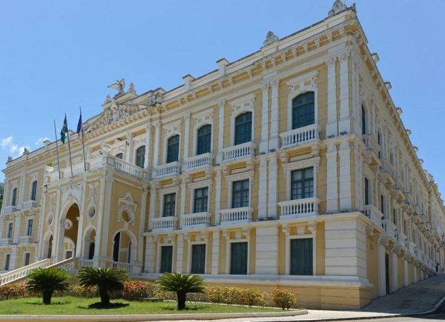 Governo do Espírito Santo anuncia reajuste linear de 4% para servidores do Executivo Estadual