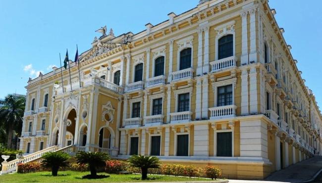 Governo do Espírito Santo decreta ponto facultativo nos dias 24 e 31 de dezembro