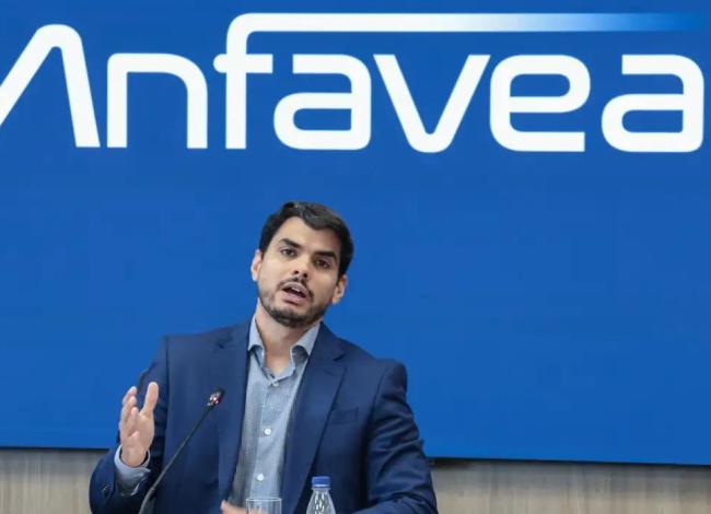 Governo do Espírito Santo lança aplicativo ‘192 Fácil’ e moderniza acionamento do SAMU 192