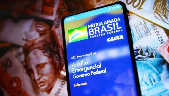 Governo libera saque do auxílio emergencial para 2,5 milhões nesta terça-feira (8)