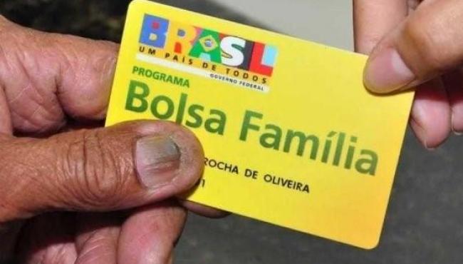 Governo Lula cancela 2,9 milhões de pessoas do Bolsa Família