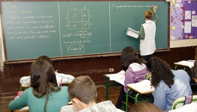 Governo não sabe se 5,2 milhões crianças e adolescentes beneficiários do Bolsa Família frequentam a escola