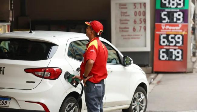 Governo quer converter receitas extras com petróleo em desonerações