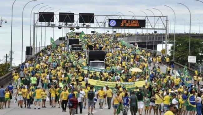 Grande Vitória, ES, tem ato a favor do governo Bolsonaro no Dia do Trabalhador