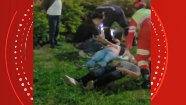 Grave acidente entre dois carros na BR-101 deixa 7 feridos, no ES