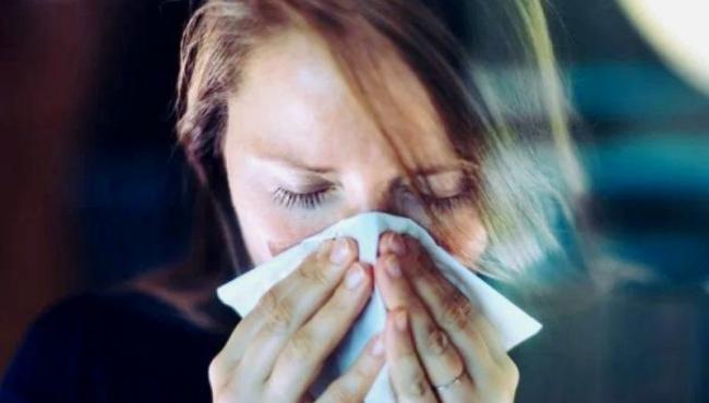 Gripe H3N2 chega ao menos em 11 estados e acende alerta no país