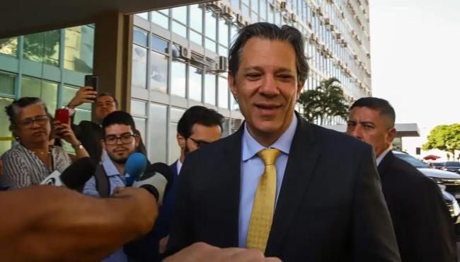 Haddad comemora aprovação da isenção do IR na Câmara: "Foi um golaço!"