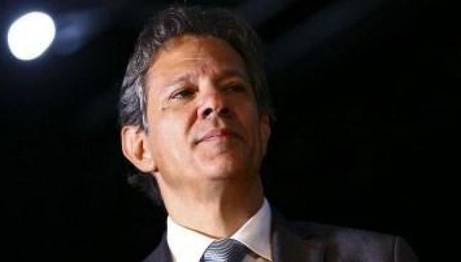 Haddad diz que salário mínimo “vai ser pago normalmente”