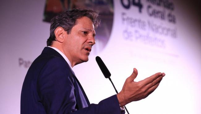 Haddad garante que municípios não perderão receita com novo imposto