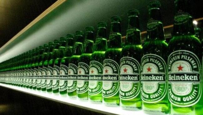 Heineken vende toda sua operação na Rússia por 1 euro