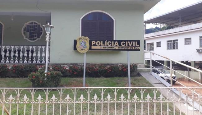 Homem coloca fogo na casa da própria mãe e ameaça policiais no sul do ES