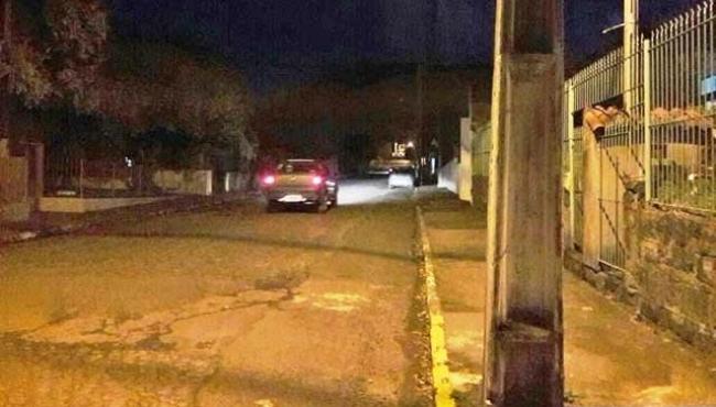 Homem é assassinado com tiros na cabeça e pescoço