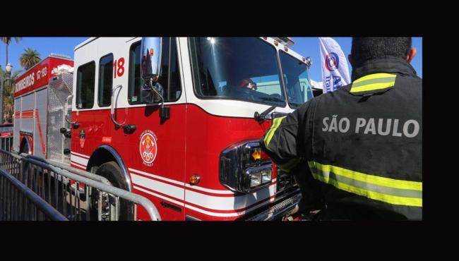 Homem e bebê morrem em incêndio em apartamento