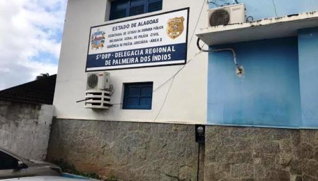 Homem é preso por estuprar enteadas e ‘leiloá-las’ para amigos