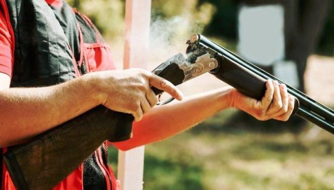 Homem mata ex-genro que invadiu casa para matar sua filha