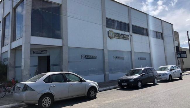 Homem suspeito de abusar da enteada é morto a pauladas e golpes de facão em Linhares, no ES